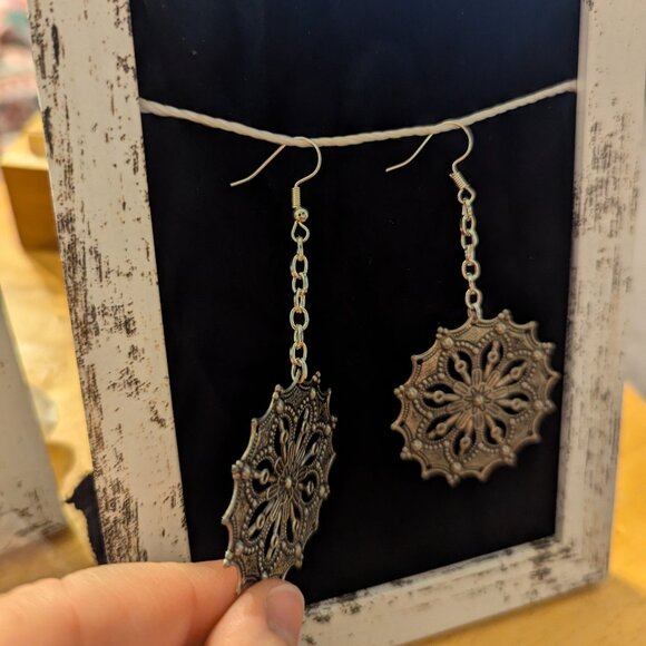Pair of Earrings - Picture 2 of 2